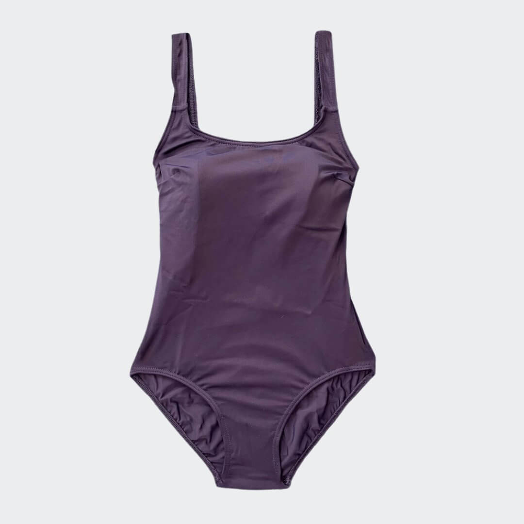 Amelia Ostomy Swimsuit - Elevate your swimming experiences with our Amelia Ostomy Swimsuit. Designed for style and functionality, it features a Keyhole Back Design and adjustable backstraps for extra support. Choose from patterns, navy, or black. Stay com